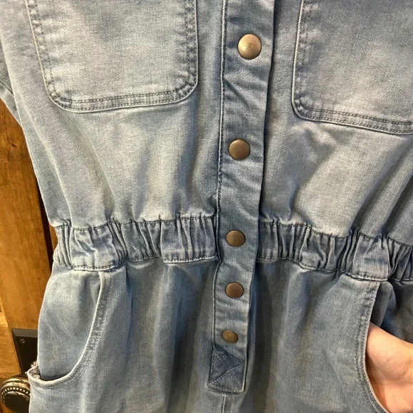 Celebrity Pink Denim Romper Juniors Womens M 7-9 Chambray Utility Jumpsuit - Picture 3 of 7